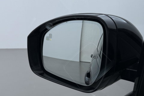 Land Rover Range Rover Sport 3.0 SDV6 HSE Dynamic | Black Pack | Luchtvering | Trekhaak | Meridian | Panoramadak | Koelbox | Memory