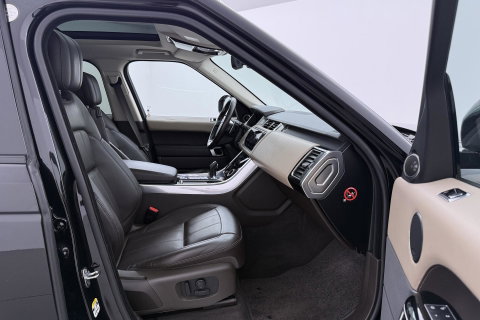 Land Rover Range Rover Sport 3.0 SDV6 HSE Dynamic | Black Pack | Luchtvering | Trekhaak | Meridian | Panoramadak | Koelbox | Memory