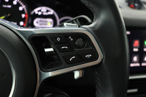 Porsche Cayenne Coupé 3.0 E-Hybrid Platinum Edition | Luchtvering | Panoramadak | Sport Chrono | Soft-Close | 360° Camera | 21 Inch