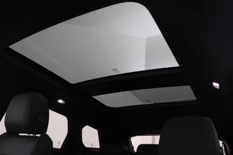 Land Rover Range Rover Evoque P270e PHEV Dynamic SE | Black Pack | Schuif/kanteldak | ACC | 20 Inch | Stuur+Voorruitverwarming