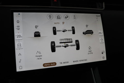 Land Rover Range Rover Evoque P270e PHEV Dynamic SE | Black Pack | Schuif/kanteldak | ACC | 20 Inch | Stuur+Voorruitverwarming