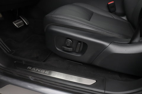 Land Rover Range Rover Evoque P270e PHEV Dynamic SE | Black Pack | Schuif/kanteldak | ACC | 20 Inch | Stuur+Voorruitverwarming