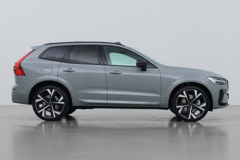 Volvo XC60 T8 Plug-in hybrid Ultra Black Edition | ACC | Panoramadak | 360° Camera | Head-Up | Harman/Kardon | 22 Inch