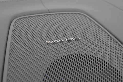 Volvo XC60 T8 Plug-in hybrid Ultra Black Edition | ACC | Panoramadak | 360° Camera | Head-Up | Harman/Kardon | 22 Inch