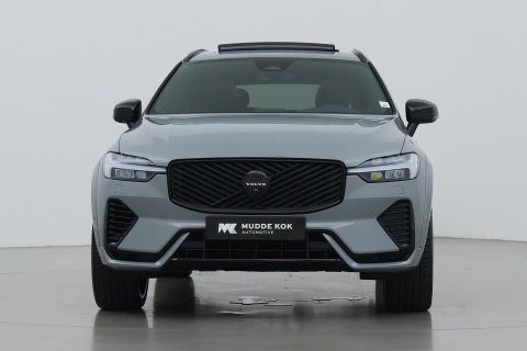 Volvo XC60 T8 Plug-in hybrid Ultra Black Edition | ACC | Panoramadak | 360° Camera | Head-Up | Harman/Kardon | 22 Inch