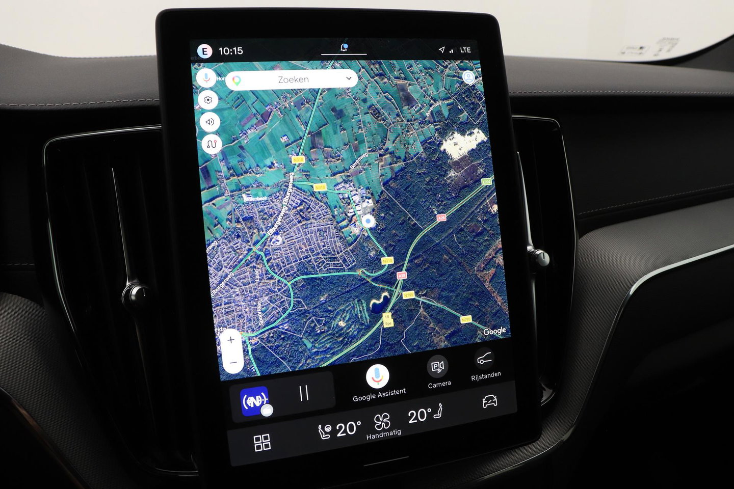 Volvo XC60 T8 Plug-in hybrid Ultra Black Edition | ACC | Panoramadak | 360° Camera | Head-Up | Harman/Kardon | 22 Inch