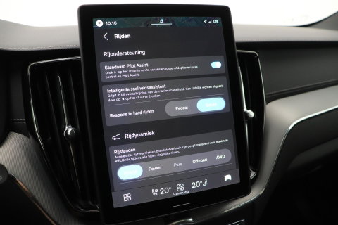 Volvo XC60 T8 Plug-in hybrid Ultra Black Edition | ACC | Panoramadak | 360° Camera | Head-Up | Harman/Kardon | 22 Inch