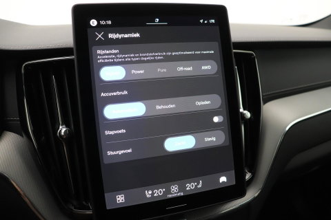 Volvo XC60 T8 Plug-in hybrid Ultra Black Edition | ACC | Panoramadak | 360° Camera | Head-Up | Harman/Kardon | 22 Inch