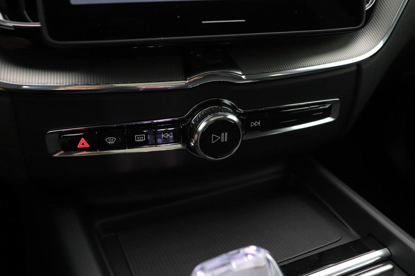 Volvo XC60 T8 Plug-in hybrid Ultra Black Edition | ACC | Panoramadak | 360° Camera | Head-Up | Harman/Kardon | 22 Inch