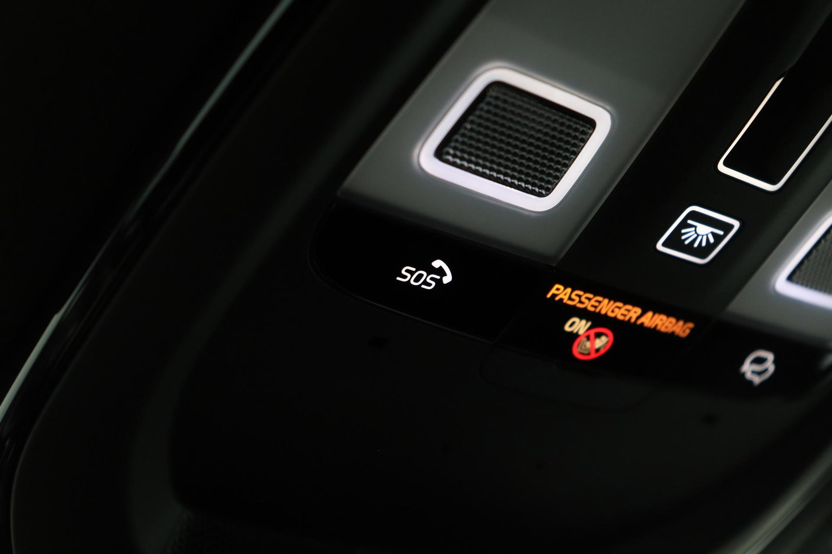 Volvo XC60 T8 Plug-in hybrid Ultra Black Edition | ACC | Panoramadak | 360° Camera | Head-Up | Harman/Kardon | 22 Inch