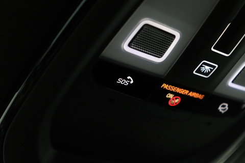 Volvo XC60 T8 Plug-in hybrid Ultra Black Edition | ACC | Panoramadak | 360° Camera | Head-Up | Harman/Kardon | 22 Inch