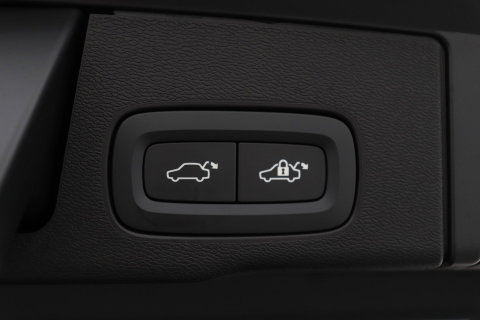 Volvo XC60 T8 Plug-in hybrid Ultra Black Edition | ACC | Panoramadak | 360° Camera | Head-Up | Harman/Kardon | 22 Inch