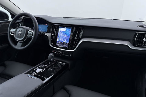 Volvo V60 T6 Plug-in hybrid Plus Bright | ACC | Panoramadak | 360° Camera | Head-Up | Harman/Kardon | Stoel+Stuurverwarming | Keyless | Getint Glas