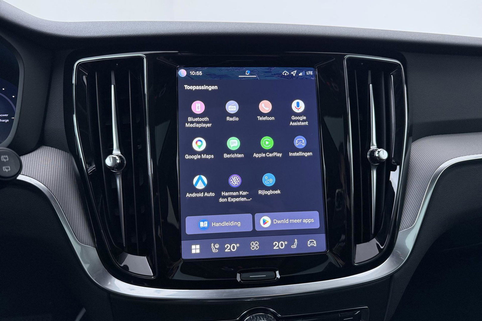 Volvo V60 T6 Plug-in hybrid Plus Bright | ACC | Panoramadak | 360° Camera | Head-Up | Harman/Kardon | Stoel+Stuurverwarming | Keyless | Getint Glas