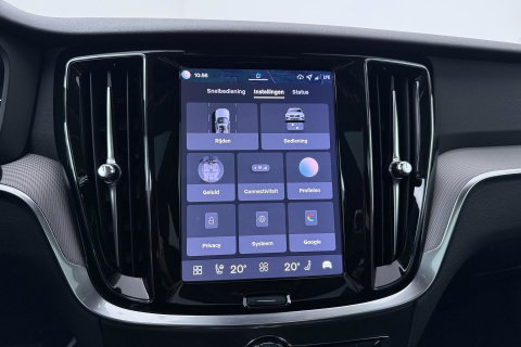 Volvo V60 T6 Plug-in hybrid Plus Bright | ACC | Panoramadak | 360° Camera | Head-Up | Harman/Kardon | Stoel+Stuurverwarming | Keyless | Getint Glas
