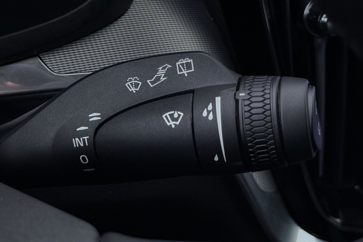 Volvo V60 T6 Plug-in hybrid Plus Bright | ACC | Panoramadak | 360° Camera | Head-Up | Harman/Kardon | Stoel+Stuurverwarming | Keyless | Getint Glas