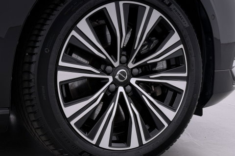 Volvo V60 T6 Plug-in hybrid Plus Bright | ACC | Panoramadak | 360° Camera | Head-Up | Harman/Kardon | Stoel+Stuurverwarming | Keyless | Getint Glas