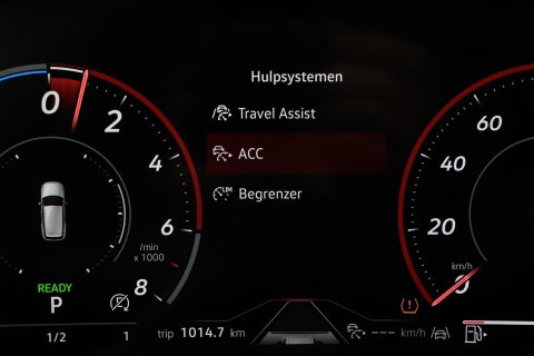 Volkswagen Touareg 3.0 TSi eHybrid 4MOTION R | FINAL EDITION | Luchtvering | Trekhaak | Panoramadak | Dynaudio | 360° Camera