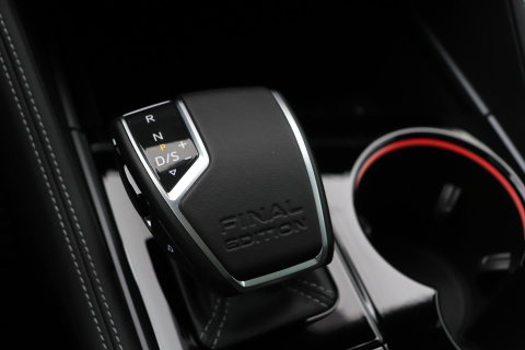Volkswagen Touareg 3.0 TSi eHybrid 4MOTION R | FINAL EDITION | Luchtvering | Trekhaak | Panoramadak | Dynaudio | 360° Camera