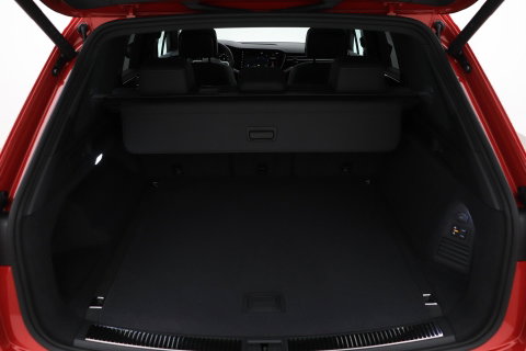 Volkswagen Touareg 3.0 TSi eHybrid 4MOTION R | FINAL EDITION | Luchtvering | Trekhaak | Panoramadak | Dynaudio | 360° Camera