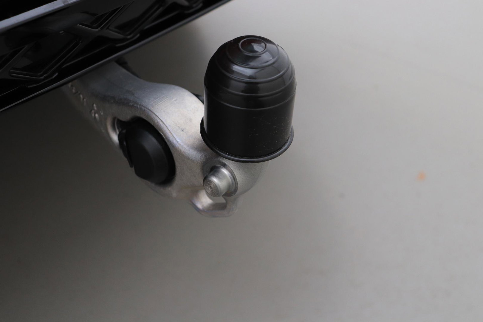 Volkswagen Touareg 3.0 TSi eHybrid 4MOTION R | FINAL EDITION | Luchtvering | Trekhaak | Panoramadak | Dynaudio | 360° Camera