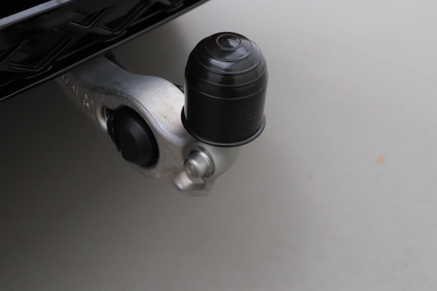 Volkswagen Touareg 3.0 TSi eHybrid 4MOTION R | FINAL EDITION | Luchtvering | Trekhaak | Panoramadak | Dynaudio | 360° Camera