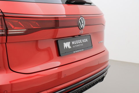 Volkswagen Touareg 3.0 TSi eHybrid 4MOTION R | FINAL EDITION | Luchtvering | Trekhaak | Panoramadak | Dynaudio | 360° Camera