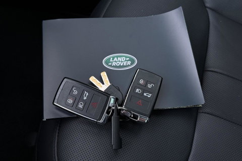 Land Rover Range Rover Sport 3.0 P440e SE | ACC | Panoramadak | Luchtvering | Trekhaak | 360° Camera | Stoel+Stuurverwarming | 22 Inch