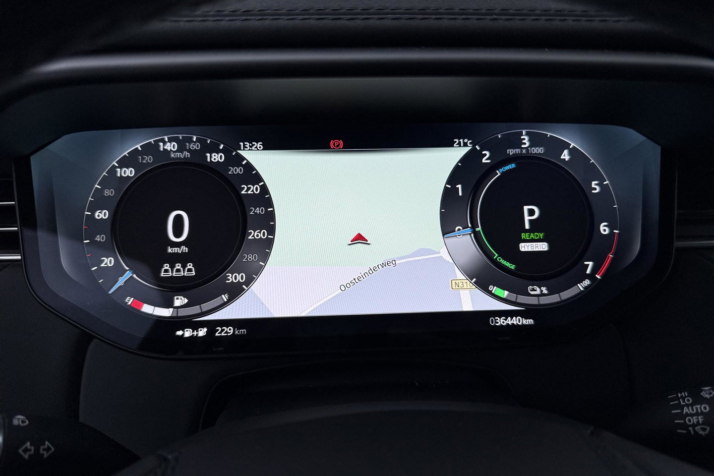 Land Rover Range Rover Sport 3.0 P440e SE | ACC | Panoramadak | Luchtvering | Trekhaak | 360° Camera | Stoel+Stuurverwarming | 22 Inch