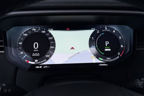 Land Rover Range Rover Sport 3.0 P440e SE | ACC | Panoramadak | Luchtvering | Trekhaak | 360° Camera | Stoel+Stuurverwarming | 22 Inch