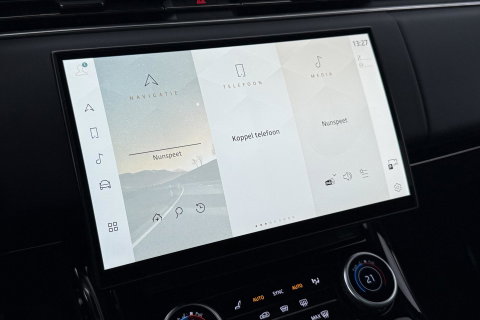 Land Rover Range Rover Sport 3.0 P440e SE | ACC | Panoramadak | Luchtvering | Trekhaak | 360° Camera | Stoel+Stuurverwarming | 22 Inch