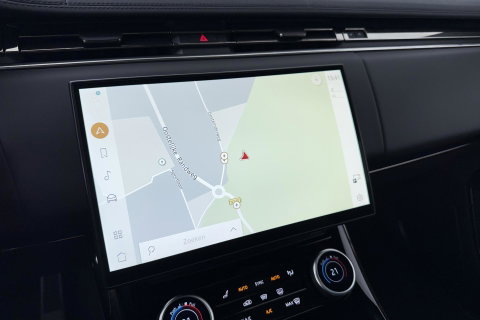 Land Rover Range Rover Sport 3.0 P440e SE | ACC | Panoramadak | Luchtvering | Trekhaak | 360° Camera | Stoel+Stuurverwarming | 22 Inch