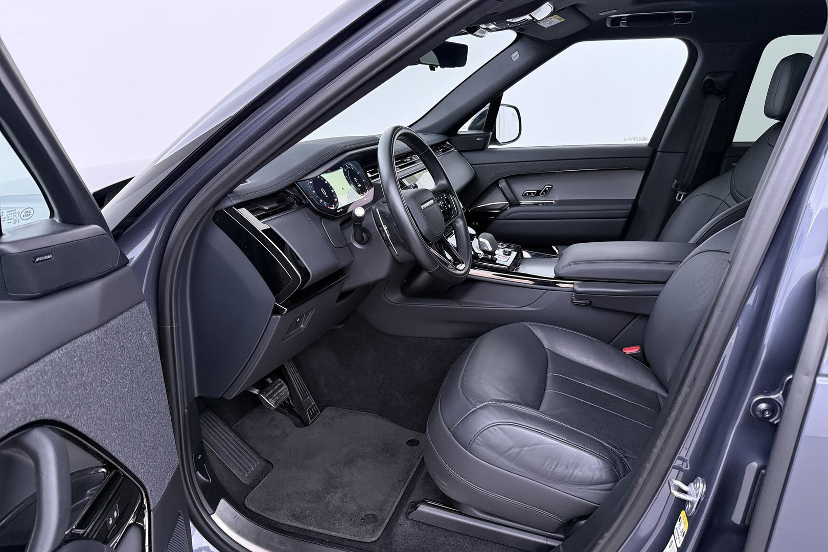 Land Rover Range Rover Sport 3.0 P440e SE | ACC | Panoramadak | Luchtvering | Trekhaak | 360° Camera | Stoel+Stuurverwarming | 22 Inch