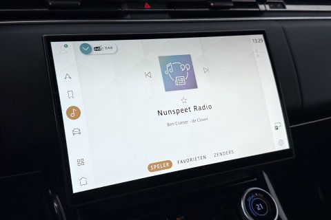 Land Rover Range Rover Sport 3.0 P440e SE | ACC | Panoramadak | Luchtvering | Trekhaak | 360° Camera | Stoel+Stuurverwarming | 22 Inch