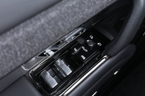 Land Rover Range Rover Sport 3.0 P440e SE | ACC | Panoramadak | Luchtvering | Trekhaak | 360° Camera | Stoel+Stuurverwarming | 22 Inch