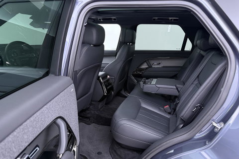 Land Rover Range Rover Sport 3.0 P440e SE | ACC | Panoramadak | Luchtvering | Trekhaak | 360° Camera | Stoel+Stuurverwarming | 22 Inch