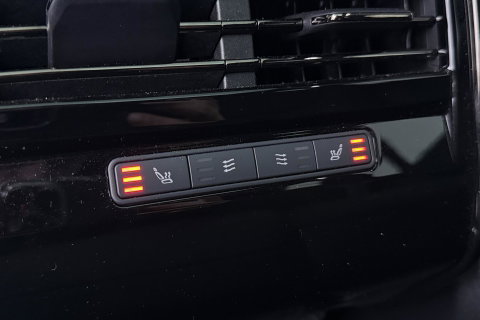 Land Rover Range Rover Sport 3.0 P440e SE | ACC | Panoramadak | Luchtvering | Trekhaak | 360° Camera | Stoel+Stuurverwarming | 22 Inch