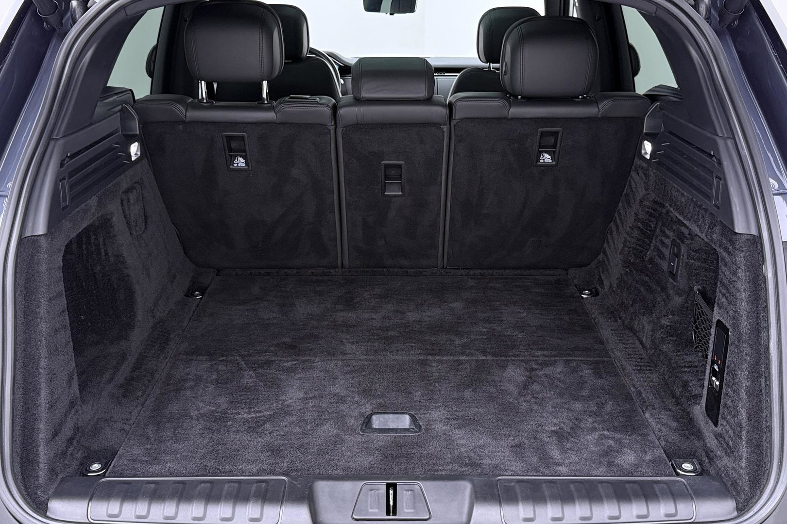 Land Rover Range Rover Sport 3.0 P440e SE | ACC | Panoramadak | Luchtvering | Trekhaak | 360° Camera | Stoel+Stuurverwarming | 22 Inch