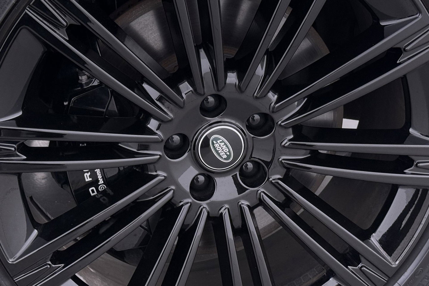 Land Rover Range Rover Sport 3.0 P440e SE | ACC | Panoramadak | Luchtvering | Trekhaak | 360° Camera | Stoel+Stuurverwarming | 22 Inch