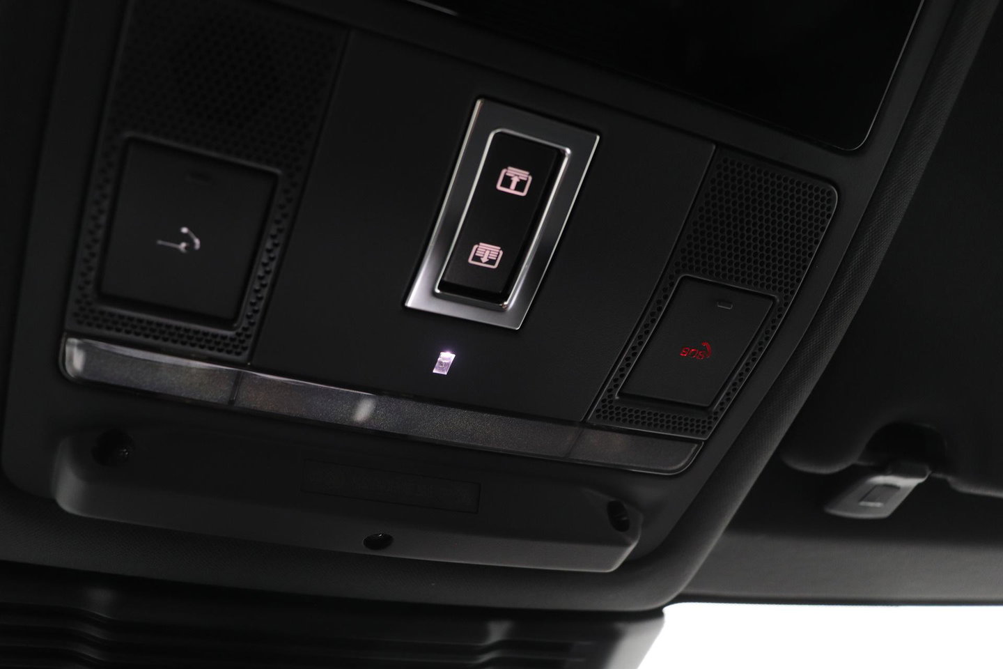 Land Rover Discovery Sport P270e PHEV Dynamic SE | Panoramadak | ACC | Camera | Trekhaak | BLIS
