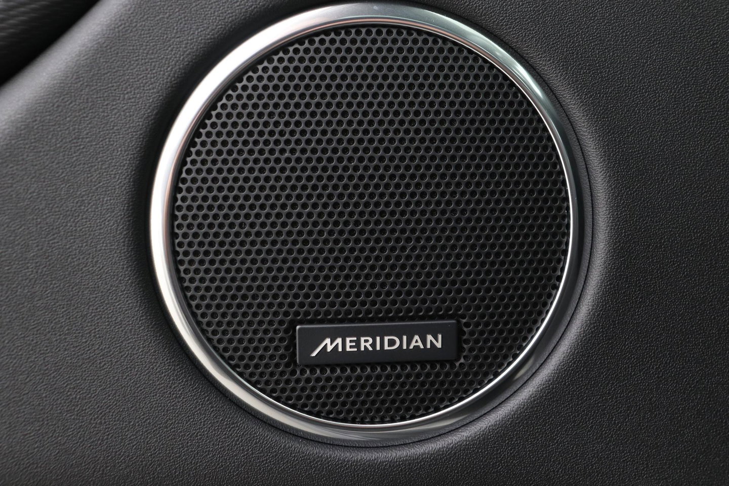Land Rover Discovery Sport P270e PHEV Dynamic SE | Panoramadak | ACC | Camera | Trekhaak | BLIS