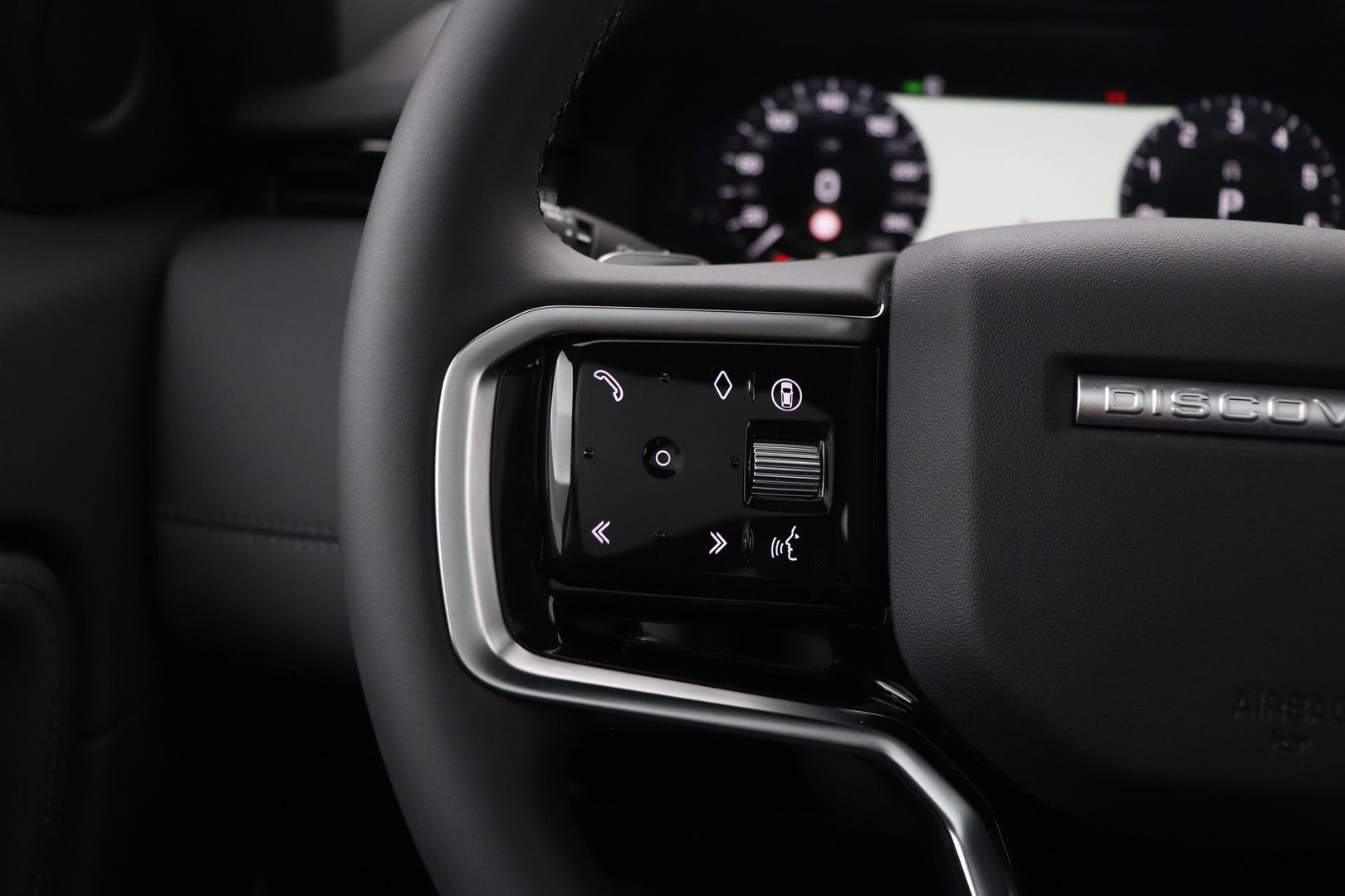 Land Rover Discovery Sport P270e PHEV Dynamic SE | Panoramadak | ACC | Camera | Trekhaak | BLIS
