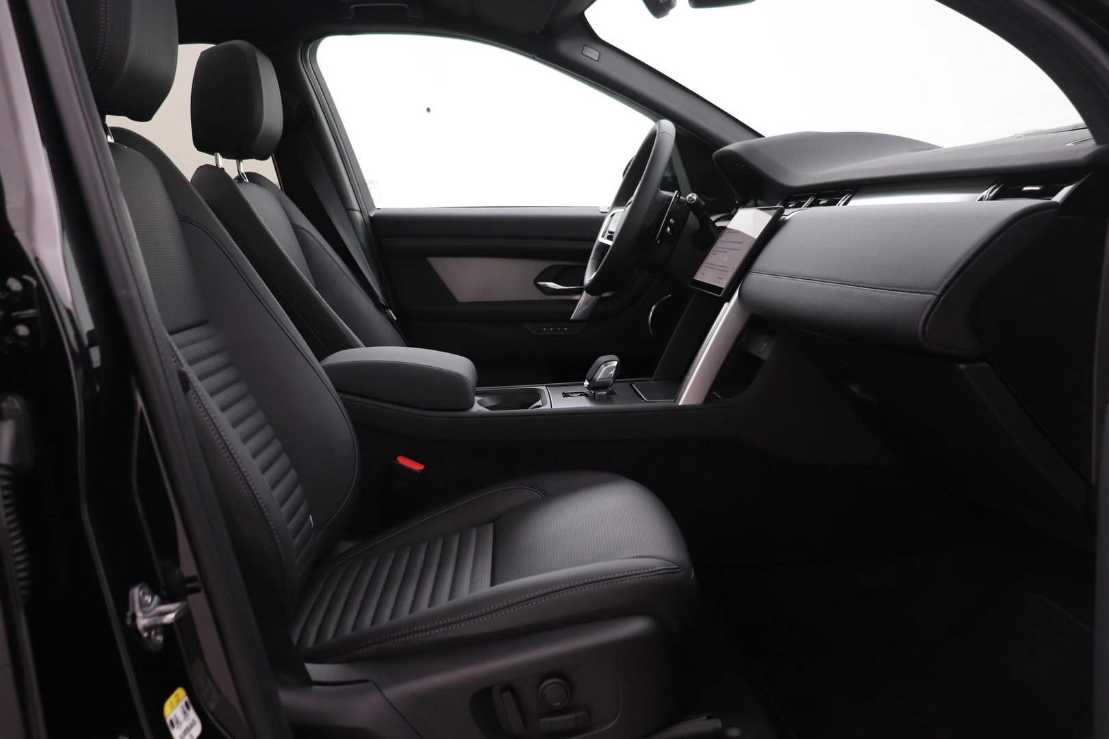 Land Rover Discovery Sport P270e PHEV Dynamic SE | Panoramadak | ACC | Camera | Trekhaak | BLIS