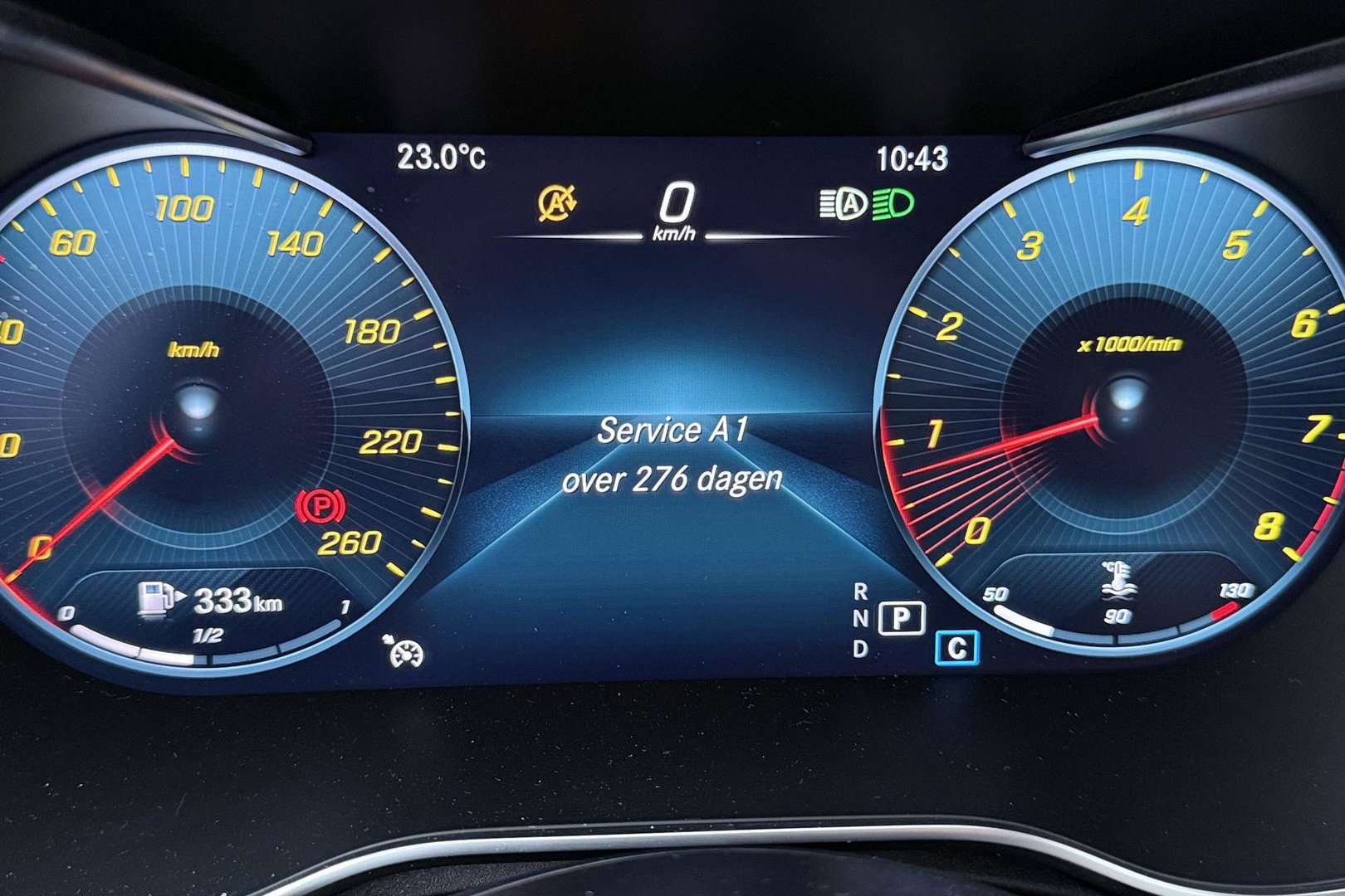 Mercedes-Benz C-Klasse Coupé 180 Premium Plus Pack | Luchtvering | Burmester | Panoramadak | 360° Camera | Memory | 19 Inch