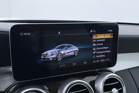 Mercedes-Benz C-Klasse Coupé 180 Premium Plus Pack | Luchtvering | Burmester | Panoramadak | 360° Camera | Memory | 19 Inch