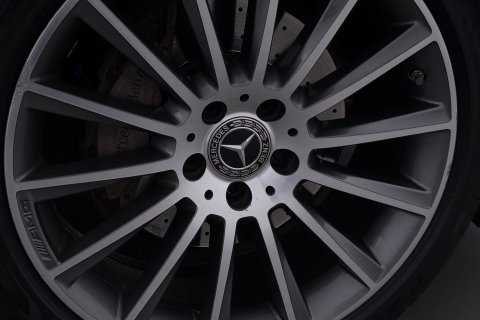 Mercedes-Benz C-Klasse Coupé 180 Premium Plus Pack | Luchtvering | Burmester | Panoramadak | 360° Camera | Memory | 19 Inch