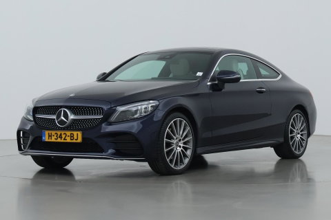 Mercedes-Benz C-Klasse Coupé 180 Premium Plus Pack | Luchtvering | Burmester | Panoramadak | 360° Camera | Memory | 19 Inch