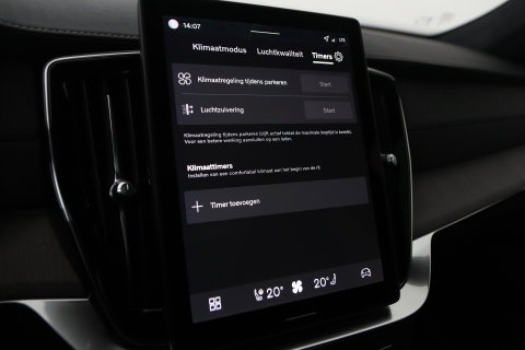 Volvo XC90 T8 Plug-in hybrid Ultra Dark | Bowers&Wilkins | Luchtvering | Massage | 22 Inch | Trekhaak | Head-Up