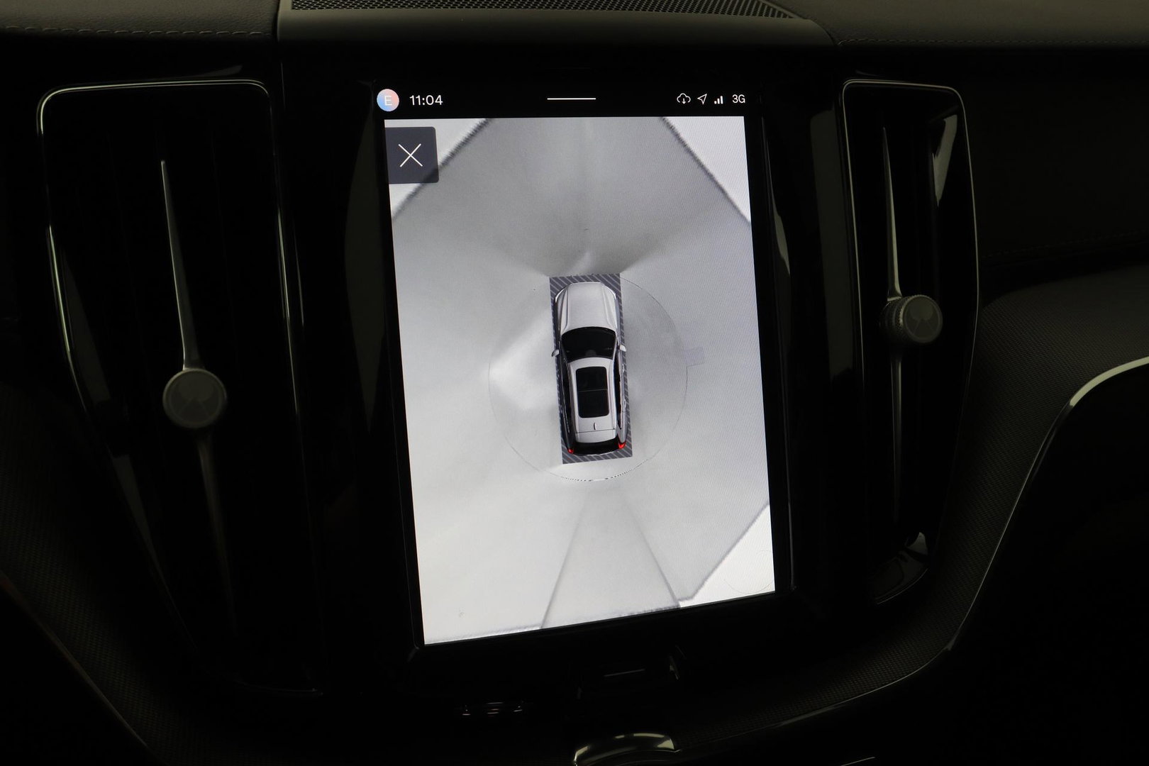 Volvo XC60 T8 Plug-in hybrid Ultra Black Edition | HEICO Sportiv | Luchtvering | Bowers&Wilkins | Panoramadak | Head-Up