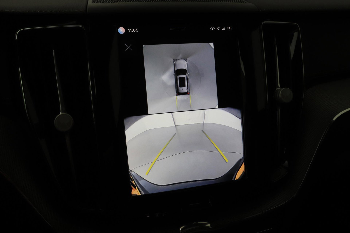 Volvo XC60 T8 Plug-in hybrid Ultra Black Edition | HEICO Sportiv | Luchtvering | Bowers&Wilkins | Panoramadak | Head-Up